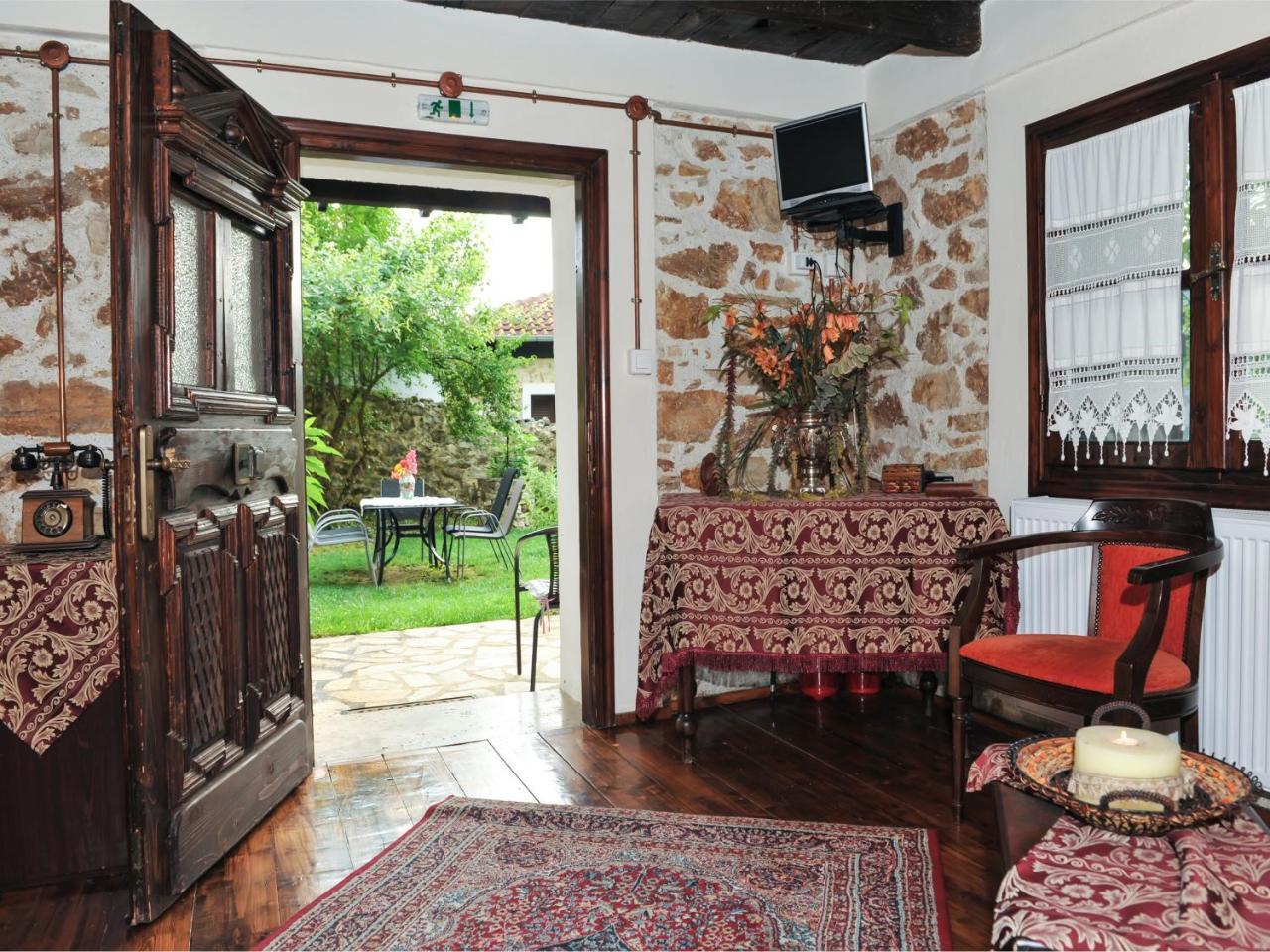 To Archontiko Guesthouse Villa Stavroúpolis Exteriér fotografie
